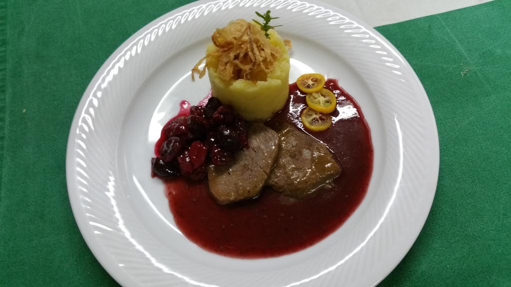 Vadaszkuert Panzio B&B